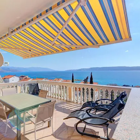Fuer 6 Personen Mit Panoramablick Aufs By Interhome Apartament *
