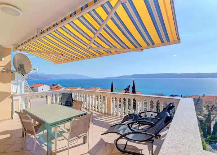 Fuer 6 Personen Mit Panoramablick Aufs By Interhome Apartament *