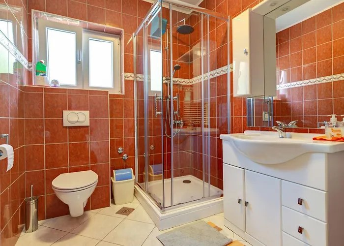 Apartament Fuer 6 Personen Mit Panoramablick Aufs By Interhome *