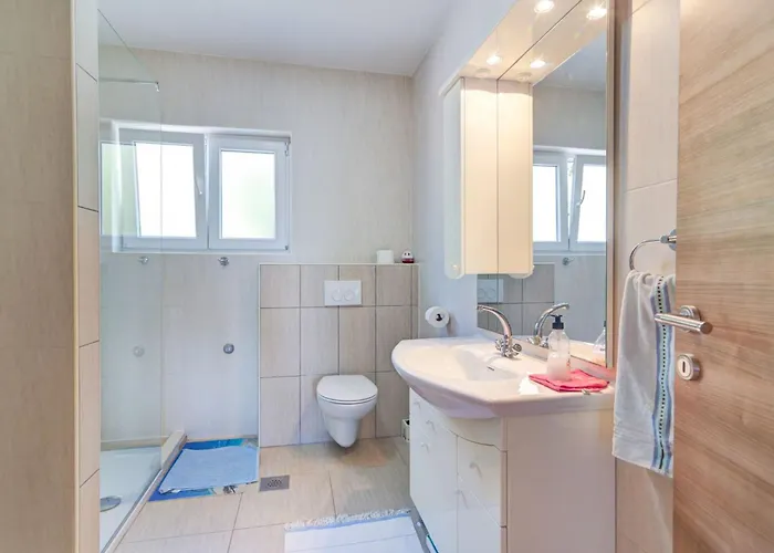 Fuer 6 Personen Mit Panoramablick Aufs By Interhome Apartament *
