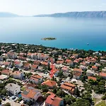 Fuer 6 Personen Mit Panoramablick Aufs By Interhome Apartament Novi Vinodolski