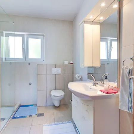 Fuer 6 Personen Mit Panoramablick Aufs By Interhome Appartamento *