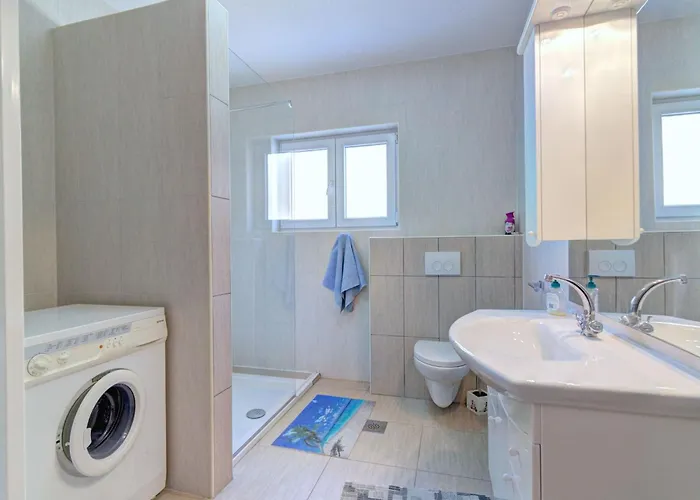 Fuer 6 Personen Mit Panoramablick Aufs By Interhome * Novi Vinodolski